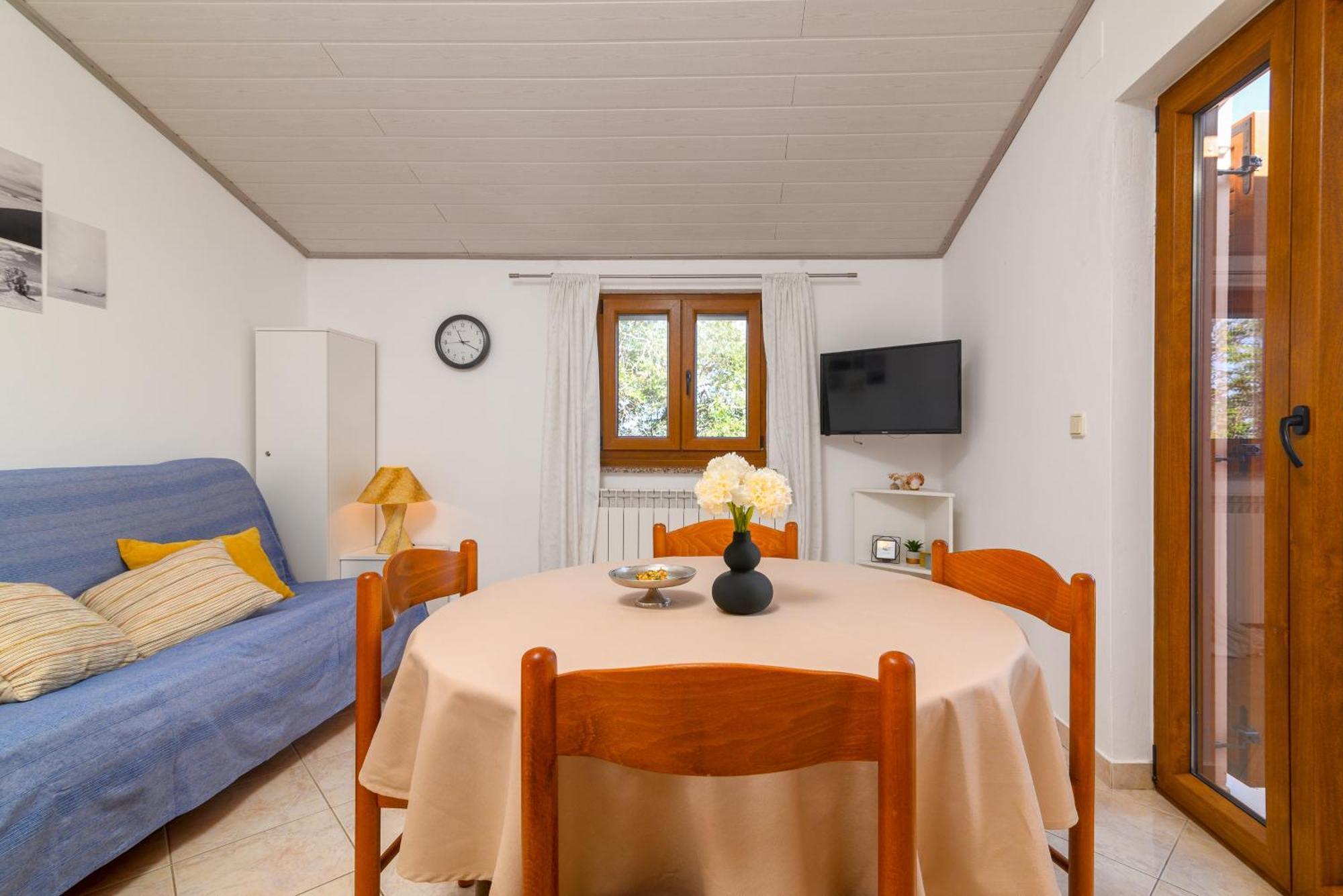 Apartments By The Sea Duga Luka - Prtlog, Labin - 2335 Værelse billede